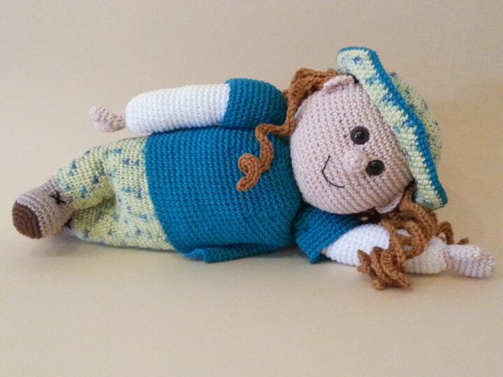 Häkelanleitung - Lola Lockenkopf