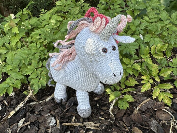 Häkelanleitung - Emma Einhorn