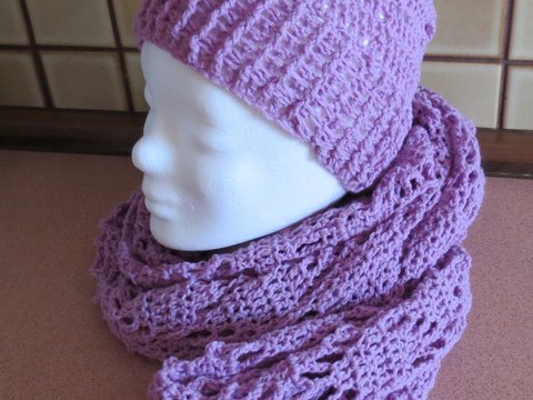3-teiliges Set: Schal mit zwei verschiedenen Mützen
