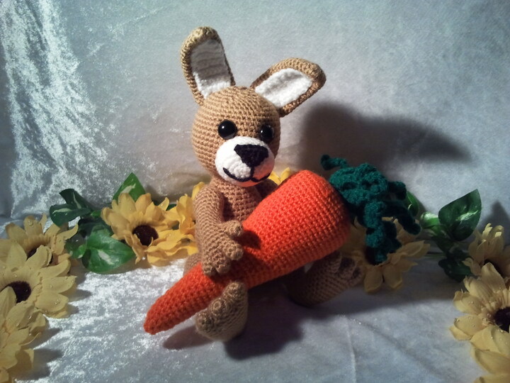 PDF Häkelanleitung - Amigurumi " Häschen Oskar"