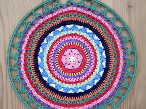 Mandala in Sommer- Farben