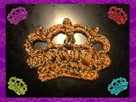 bezauberne, kleine Krone, Krönchen