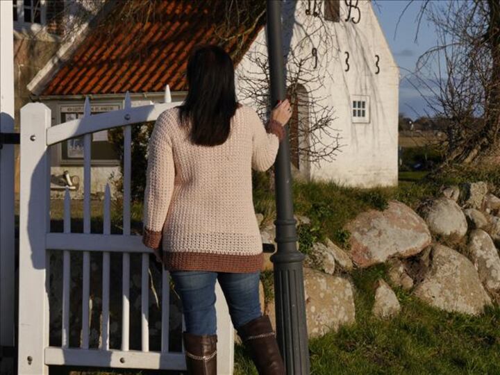 Häkelanleitung Damenpulli unisize Luxury Design No.80