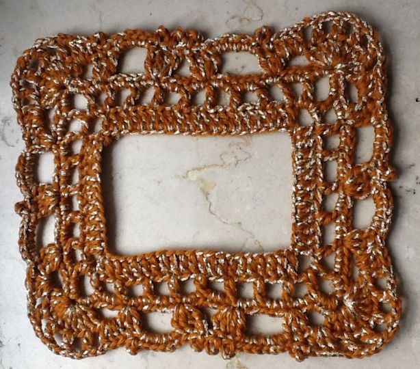 gehäkelter Bilderrahmen