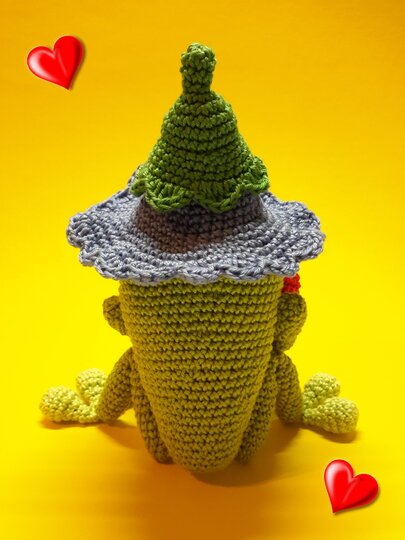 Häkelanleitung Fröschlein Valentin mit Herz in 2 Varianten