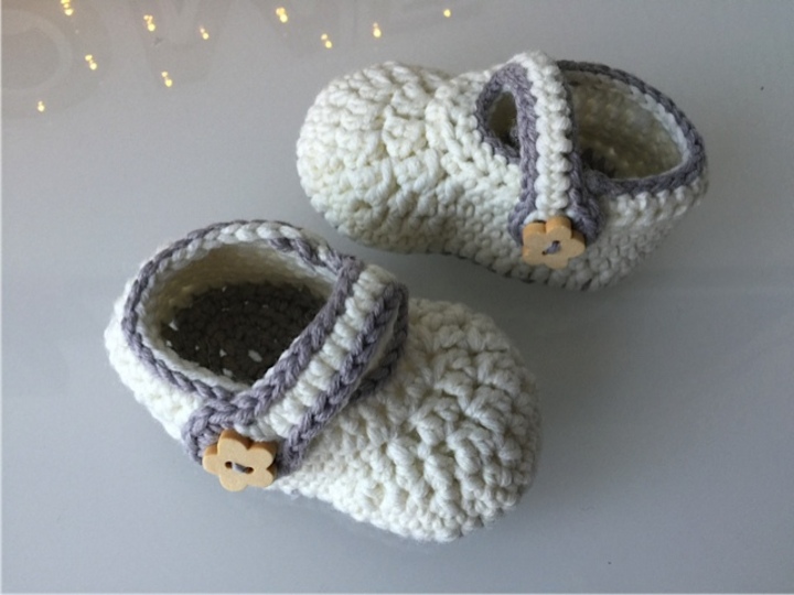 Häkelanleitung Baby Schuhe (0-12 Monate)