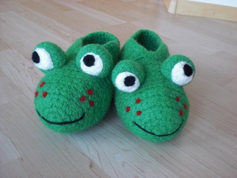 Puschen "Frosch" Häkeln und Filzen