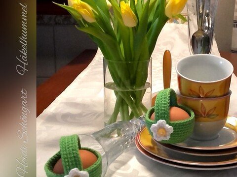 Süsses Oster-Körbchen mit Blume Häkelanleitung *Körbchen in einem Stück ansatzlos gehäkelt*