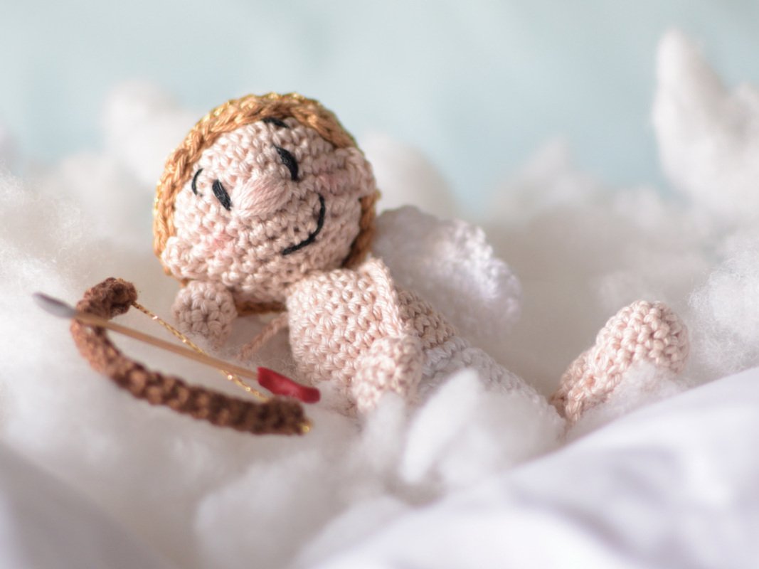 Amor oder der Liebesbote als Taschenbaumler zum Valentinstag - Bild 2