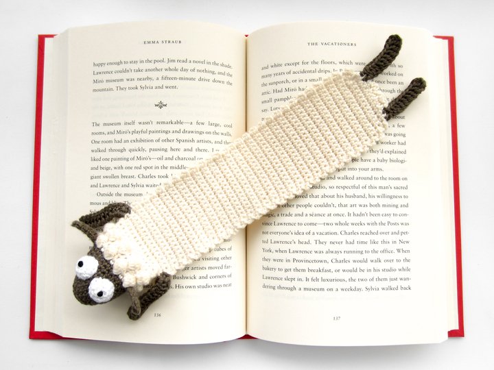 Amigurumi Crochet Sheep Bookmark
