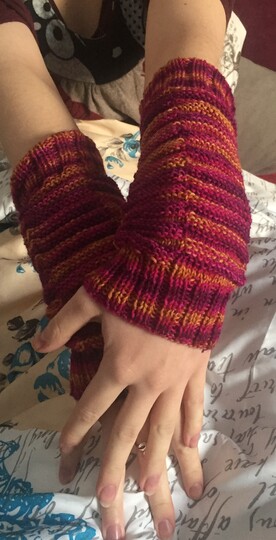 Strickanleitung Armstulpen Pink Hands