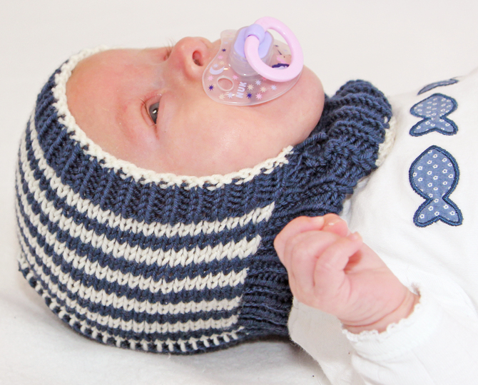 Strickanleitung Durchschlupfmütze Wirbelwind für die Größen 40-48cm