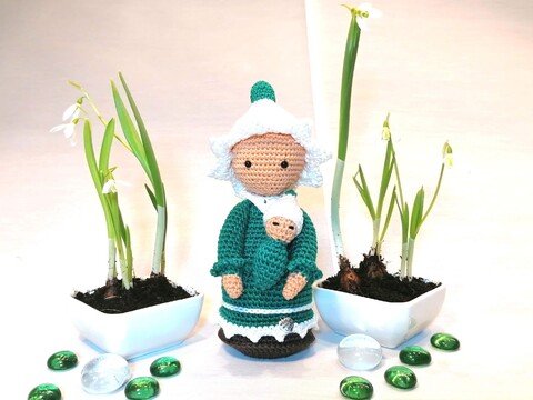 Märzenbecher / Schneeglöckchen Merle mit Baby - Häkelanleitung