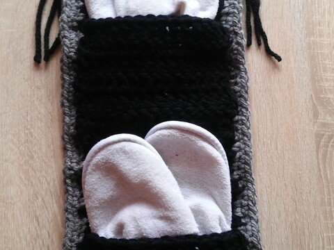 Platz für eure Hausschuhe