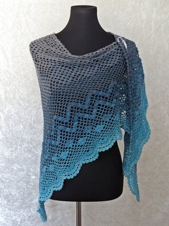 Crochet pattern shawl / wrap Dance with Dolphins