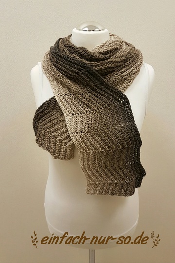 Gehäkelter Schal Zackenfluss