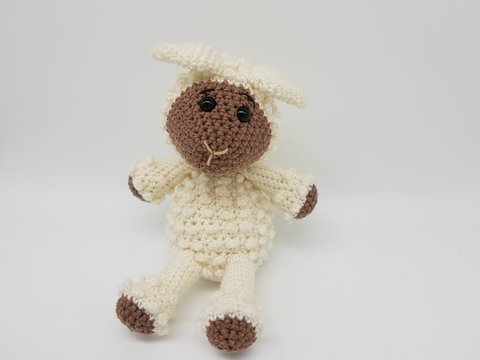 Lämmchen "Lilly" Häkelanleitung