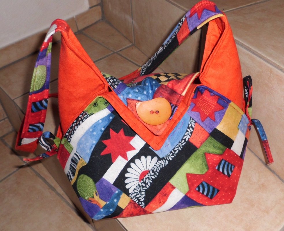 Einfache Tasche aus Quadraten