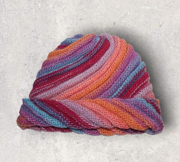Strickanleitung Wirbel-Beanie, Spiralmütze für Erwachsene   #133