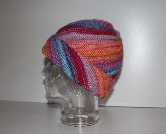 Strickanleitung Wirbel-Beanie, Spiralmütze für Erwachsene   #133