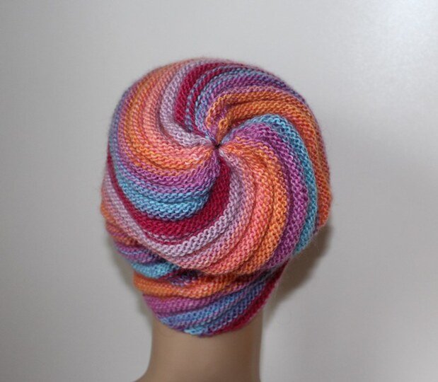 Strickanleitung Wirbel-Beanie, Spiralmütze für Erwachsene   #133