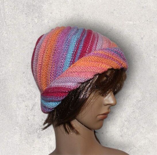 Strickanleitung Wirbel-Beanie, Spiralmütze für Erwachsene   #133