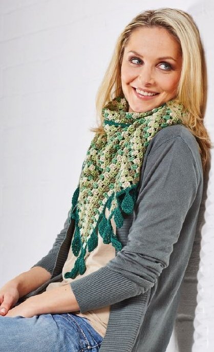 Tuch "Wald" Häkeln mit Blätterranken - Bild 3