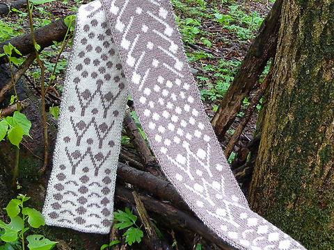 Doubleface Strickmuster Schal "Oh When the Dots"