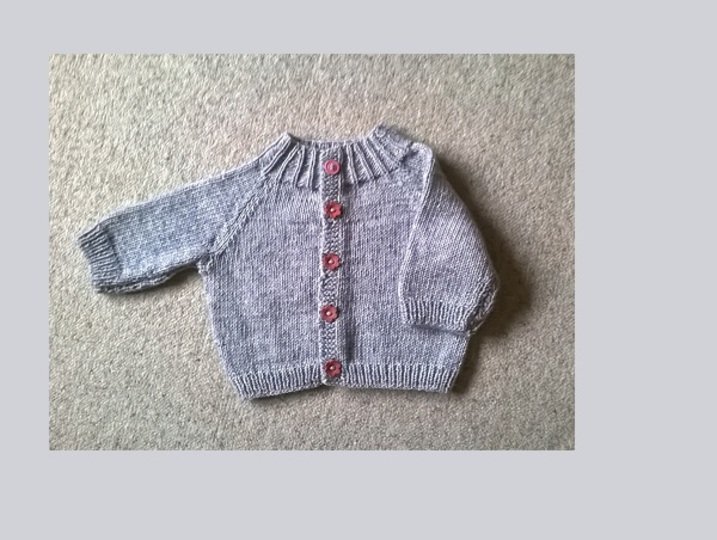 Raglan- Kurz- und Langarmjacke  Gestrickt in 3 Größen