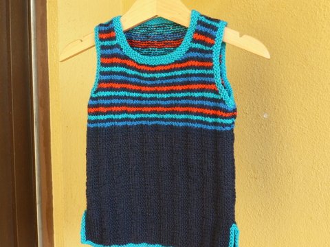 Genial gestreifter Kinderpullunder gestrickt in Gr.92/98(104/110)116/122