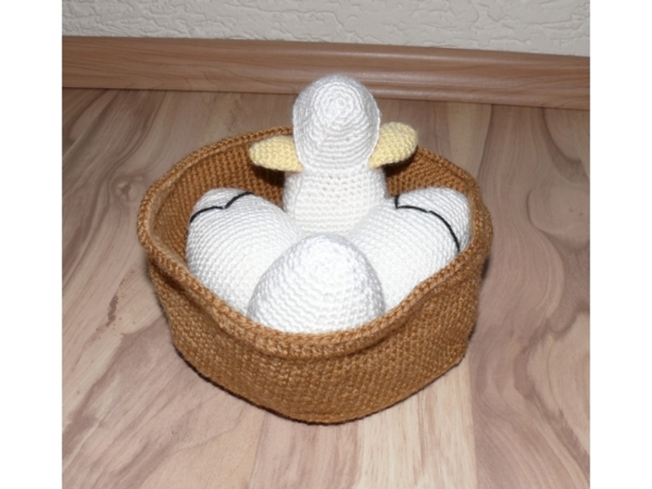 Häkelanleitung Osterkörbchen mit Küken & Eiern