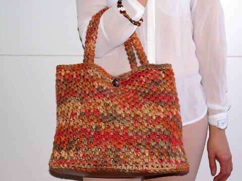 Häkeltasche mit Lederboden