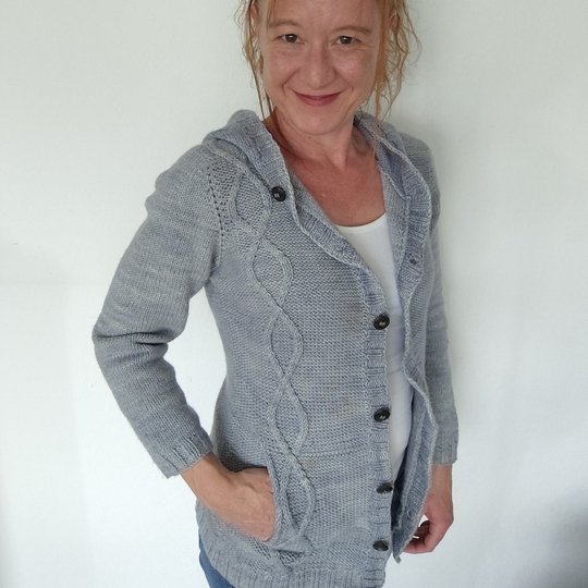 Knitting Pattern Hooded Cardigan – Seamless Knitted Jacket Twinning