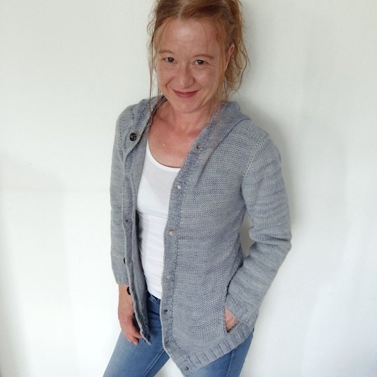 Strickanleitung Jacke ohne Nähte "Twining"