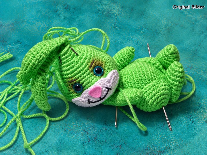 Crochet Pattern Colorful Bunnies