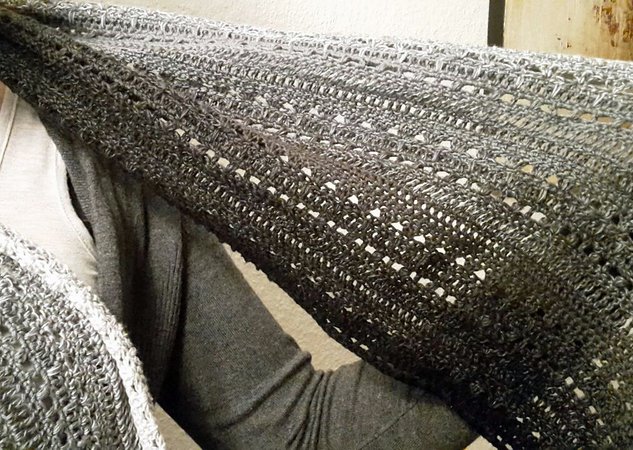 Crochet pattern: Infinity scarf "Elegancia"