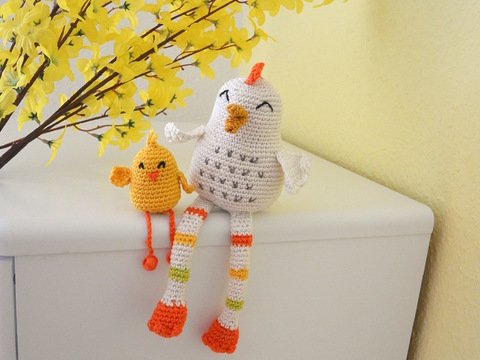 Häkelanleitung: Kantensitzer-Duo (Huhn+Küken)