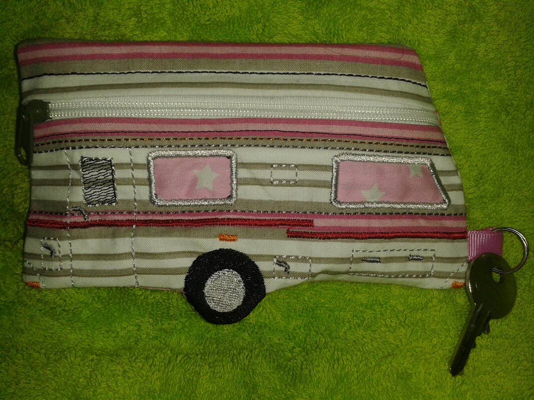 Ith Stickdatei Wohnwagentaschen für den 13x18 Rahmen