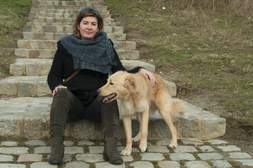 Strickanleitung für Schultertuch (oder Umhang) mit Lochmuster "Nite Flite"