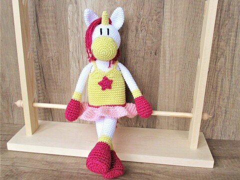 Einhorn Zauberstern - Häkelanleitung