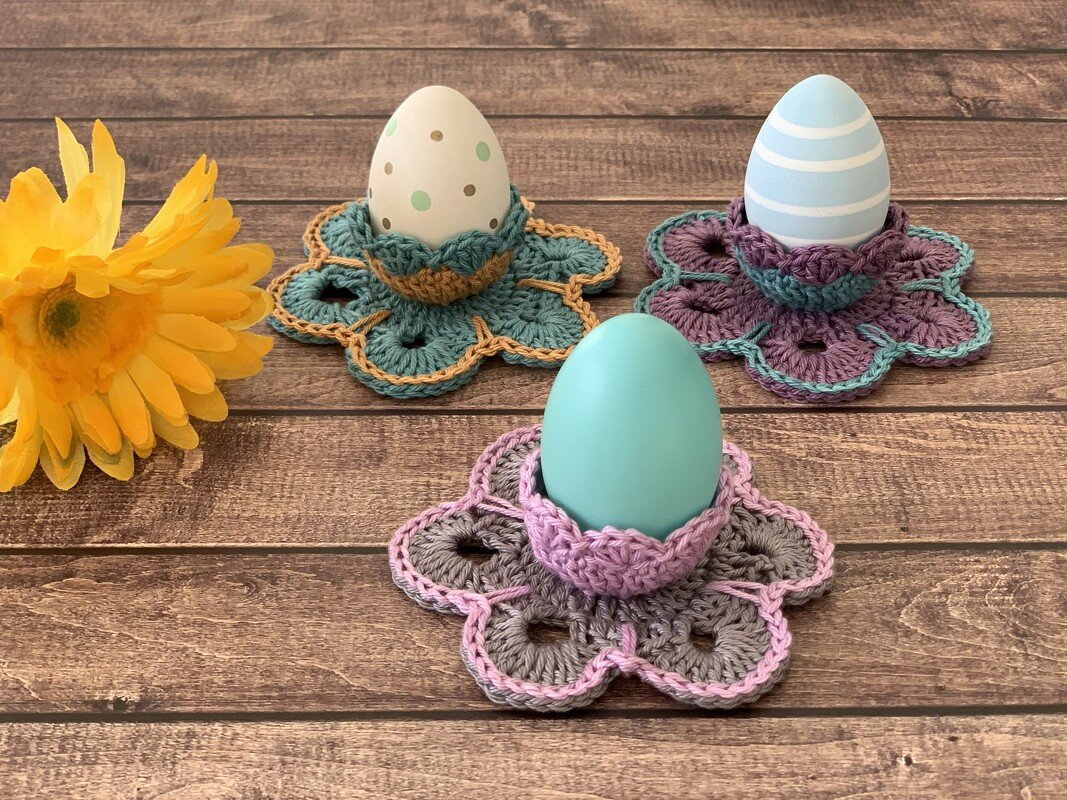 Häkelanleitung Eierbecher, perfekt zur Verarbeitung von Wollresten - Bild 2