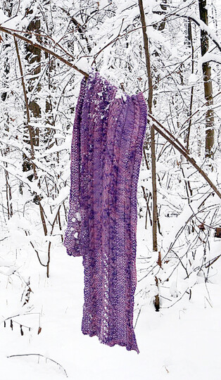 Lace and Cables Scarf Knitting Pattern "Alpine Roses"