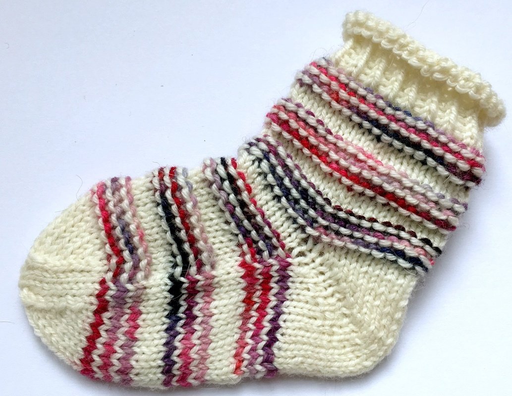Babysocken "Merle" - Strickanleitung