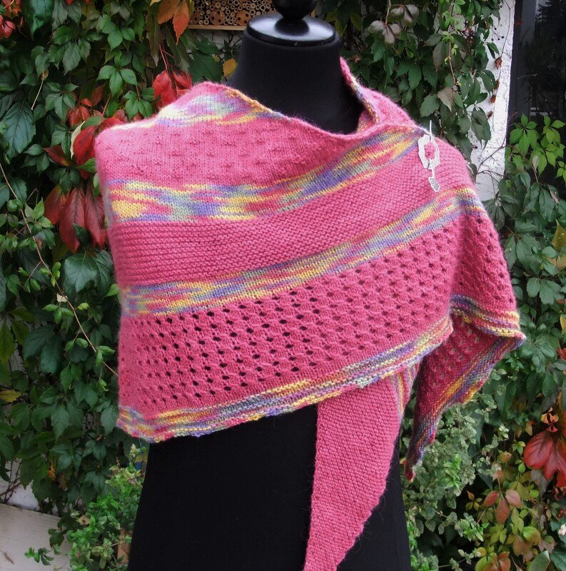 Knitting Pattern Shawl Winter Dream