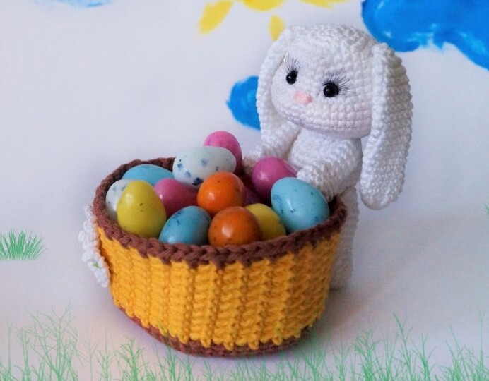 Häkelanleitung Mily feiert Ostern