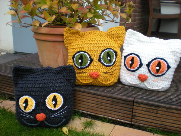 Pillow Cat Crochet Pattern