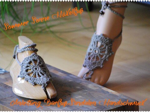 Barfuß-Sandale mit Häkelschrift Morgensonne