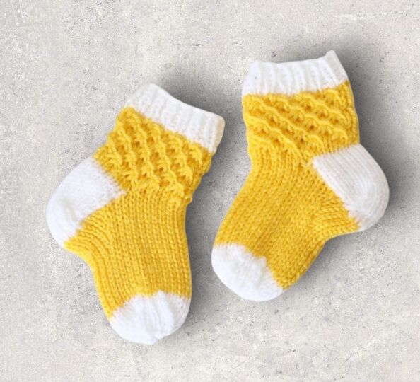 Strickanleitung Baby-Set, Söckchen, Baby-Mütze, 0-5 Monate   #140