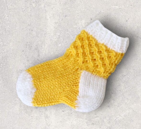 Strickanleitung Baby-Set, Söckchen, Baby-Mütze, 0-5 Monate   #140