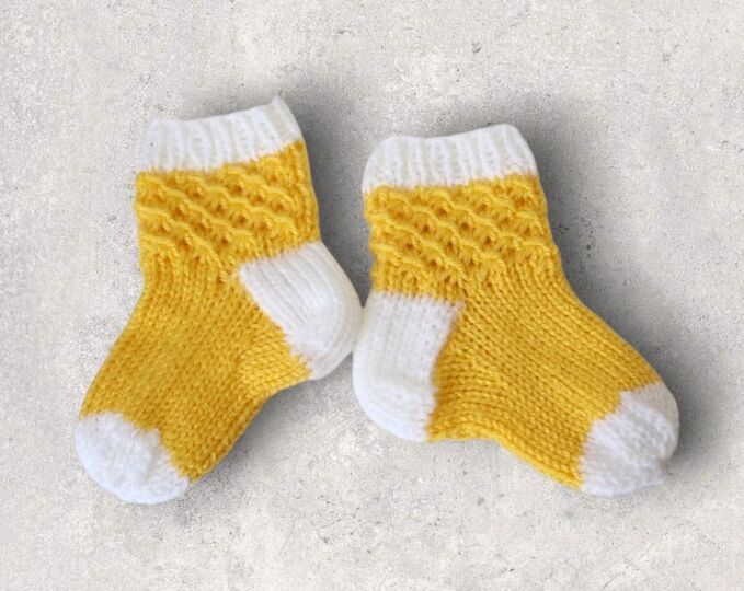 Strickanleitung Baby-Set, Söckchen, Baby-Mütze, 0-5 Monate   #140